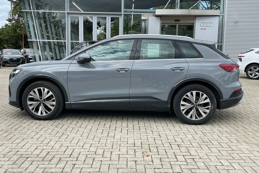 Audi Q4 E Tron 150Kw 40 82Kwh Sport White #17
