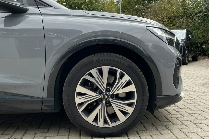 Audi Q4 E Tron 150Kw 40 82Kwh Sport White #15
