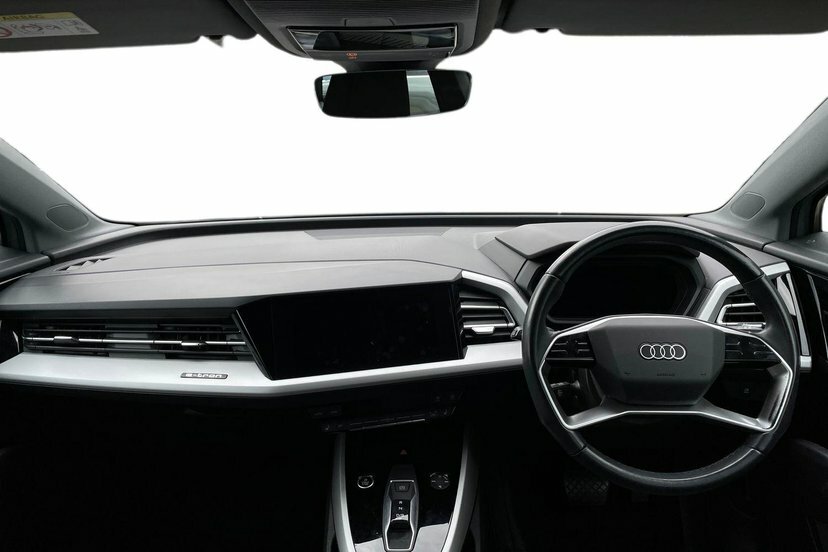 Audi Q4 E Tron 150Kw 40 82Kwh Sport White #9