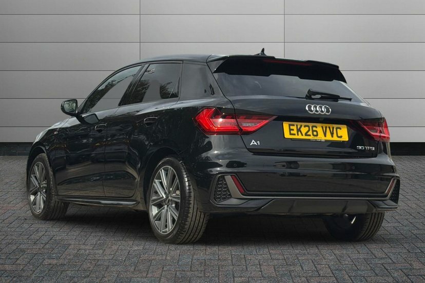 Audi A1 1.0 Tfsi 30 S Line Sportback S Tronic Black #3