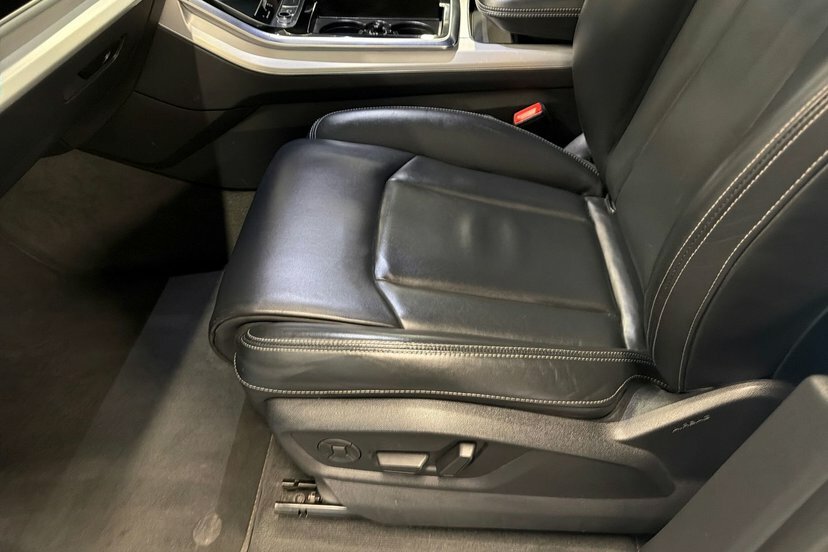 Audi Q8 Sq8 Tfsi Quattro Tiptronic Black #19