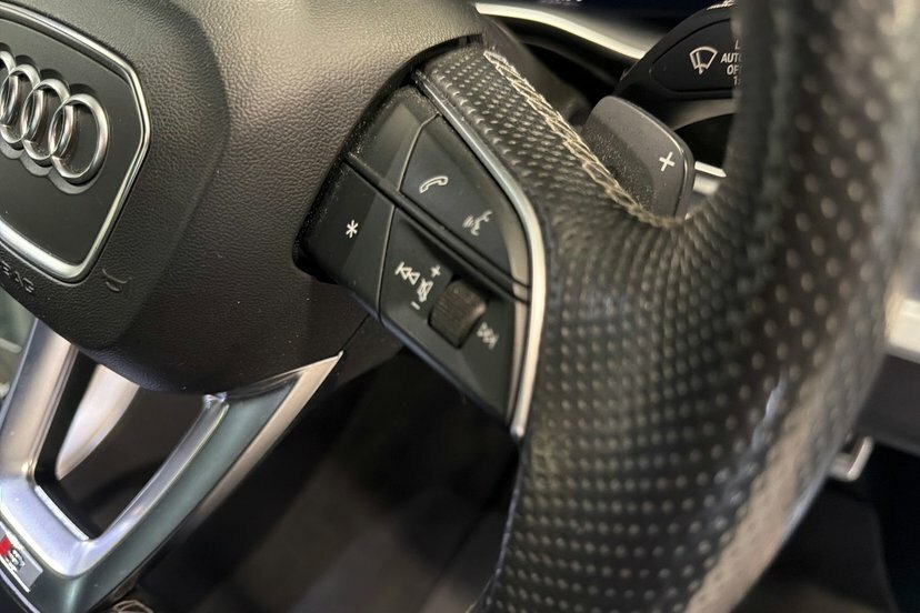 Audi Q8 Sq8 Tfsi Quattro Tiptronic Black #27