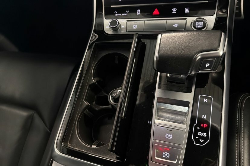 Audi Q8 Sq8 Tfsi Quattro Tiptronic Black #41