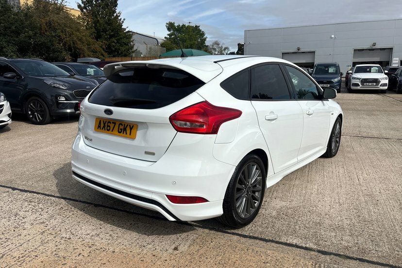 Ford Focus 1.0 Ecoboost 125 Zetec Edition Blue #16