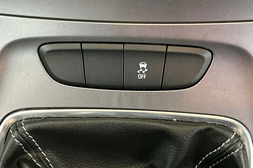 Vauxhall Astra 1.0I Turbo Ecoflex Sri Black #37