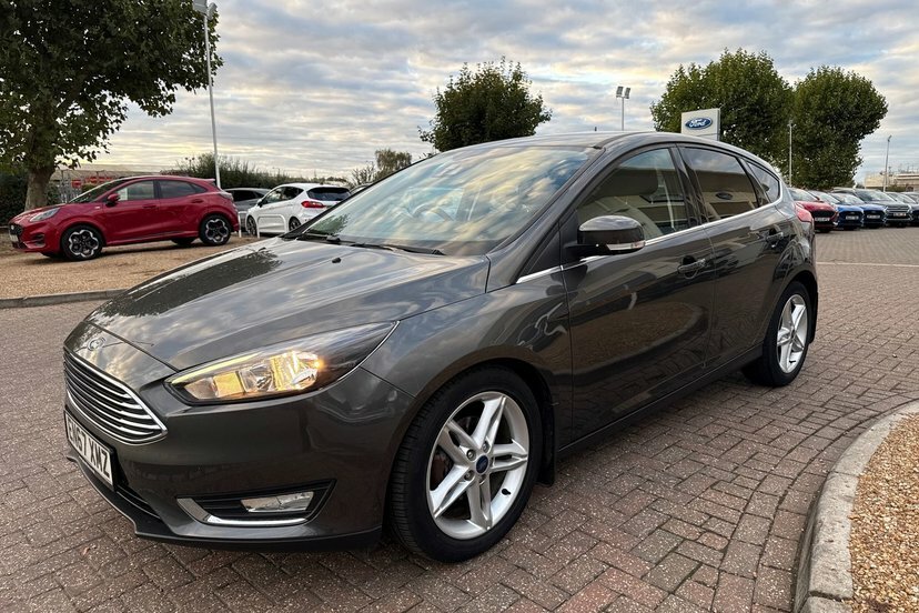 Ford Focus 1.0T Ecoboost St-line Euro 6 Ss Black #24