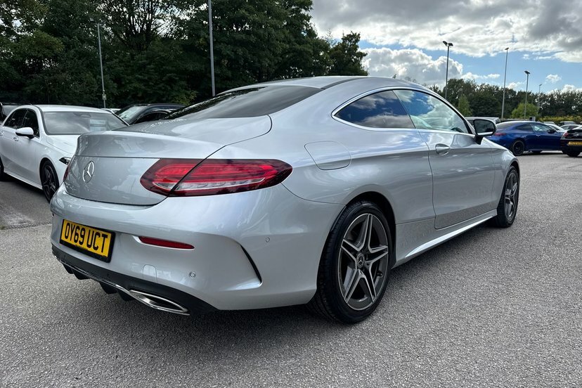Mercedes-Benz C Class Amg Line Premium #24