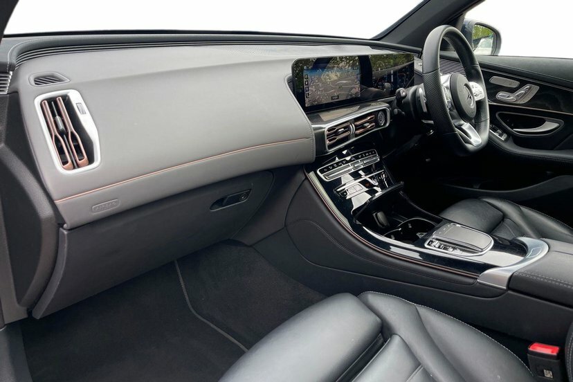 Mercedes-Benz EQC Suv White #8