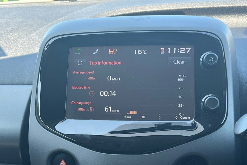 Toyota Aygo Hatchback 1.0 Black #30