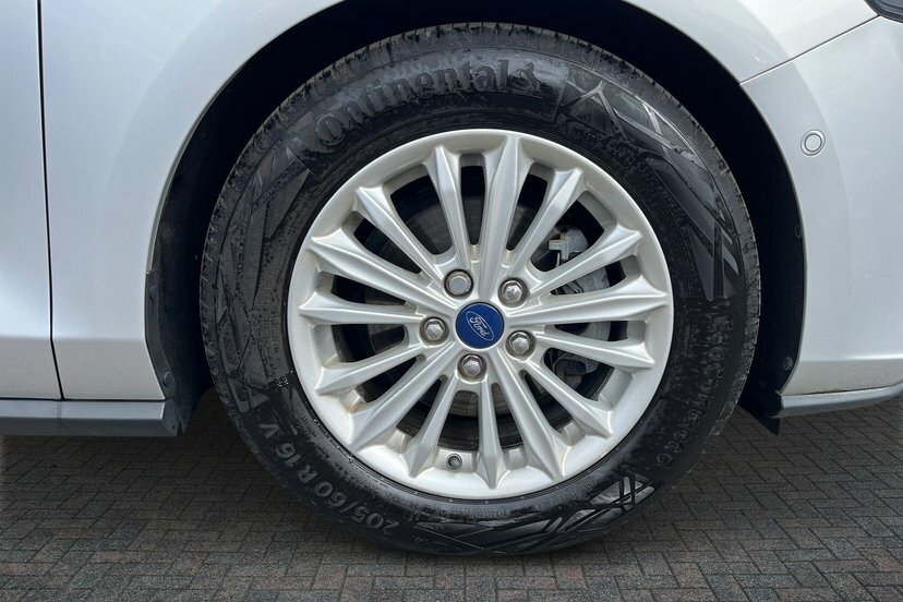 Ford Focus 1.0T Ecoboost Mhev Titanium Edition Hatchback Silver #5