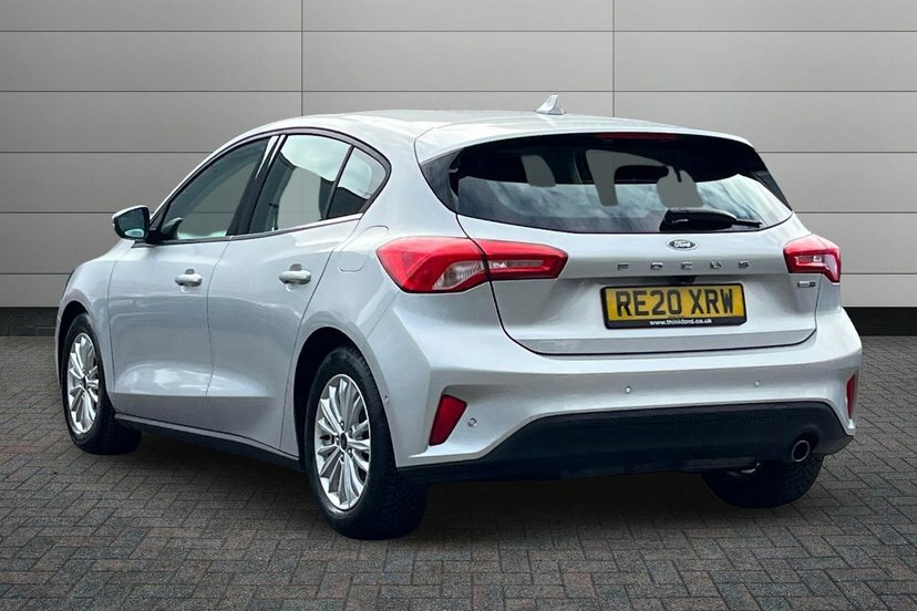 Ford Focus 1.0T Ecoboost Mhev Titanium Edition Hatchback Silver #3