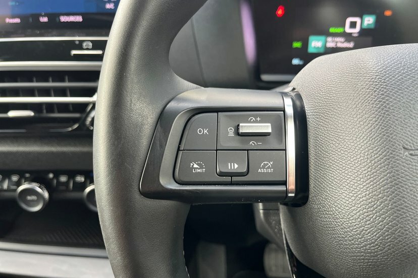 Citroen e-C4 50Kwh Shine Plus 7.4Kw Charger  #16