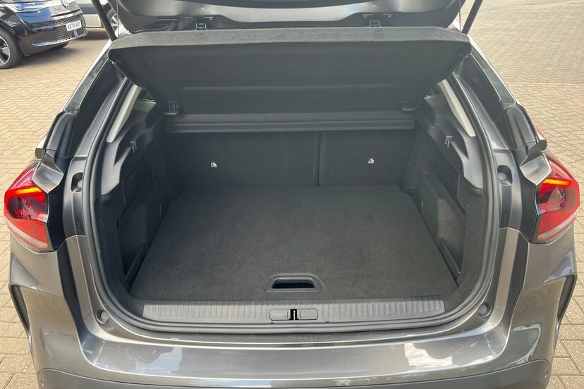 Citroen e-C4 50Kwh Shine Plus 7.4Kw Charger  #9