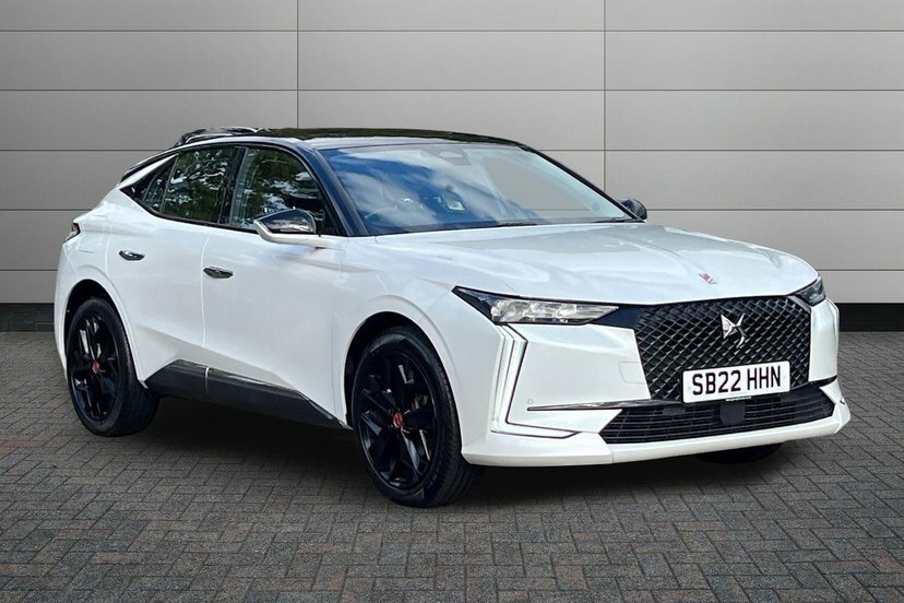 DS DS 4 1.2 Puretech Performance Line Hatchback White