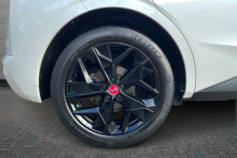 DS DS 4 1.2 Puretech Performance Line Hatchback White #5