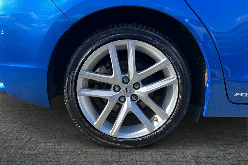 Lexus CT 1.8 200H Hatchback Hybrid E-cvt 136 Ps Blue #5