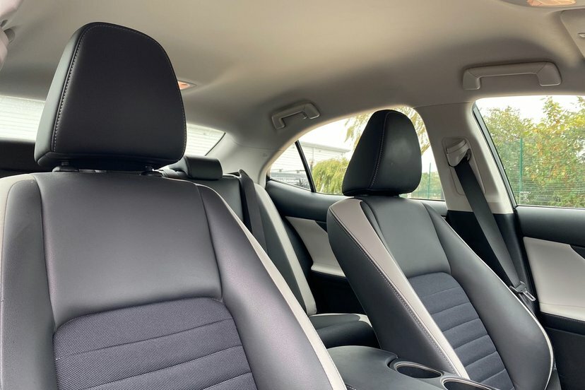 Lexus IS Is 300H F Sport Cvt Black #12