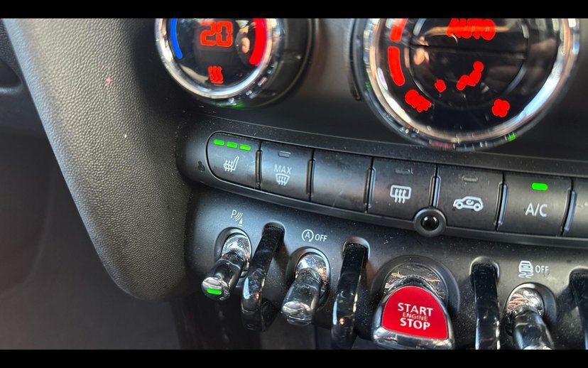 Mini Convertible 2.0 John Cooper Works Euro 6 S Yellow #33