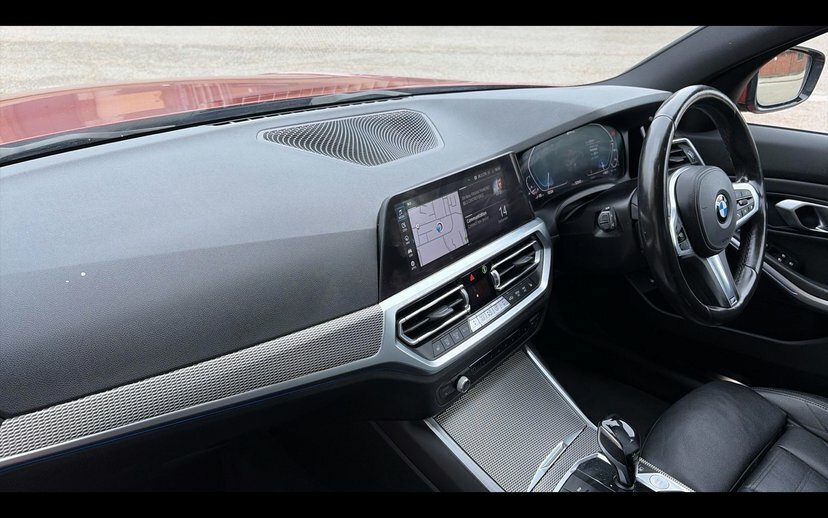 BMW 3 Series M Sport White #7