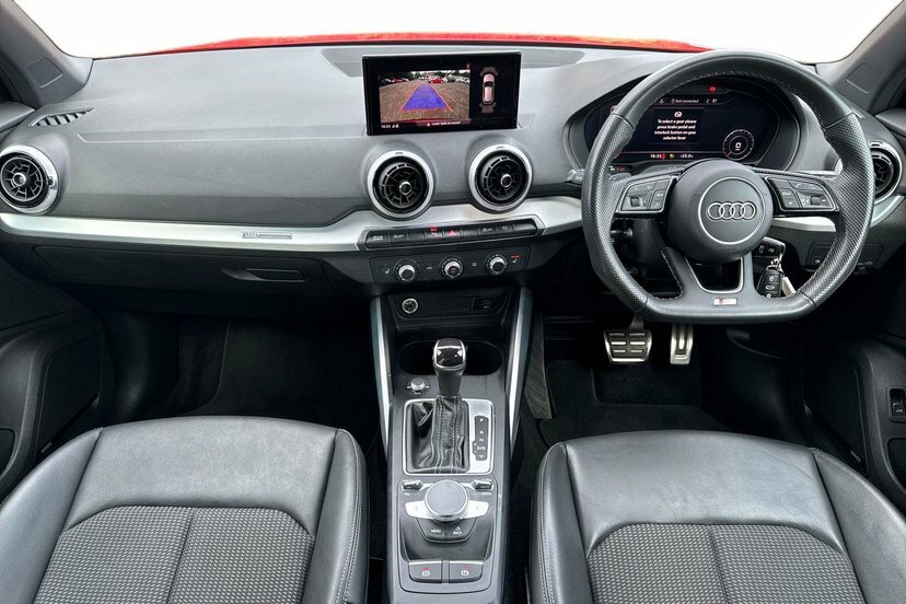 Audi Q2 Black Edition 35 Tfsi 150 Ps S Tronic White #9