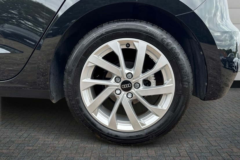 Audi A1 1.0 Tfsi 30 Sport Sportback S Tronic 1 Black #5