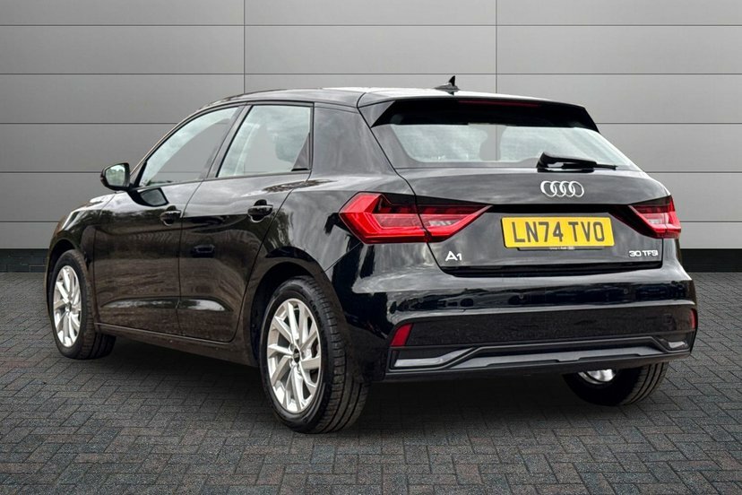 Audi A1 1.0 Tfsi 30 Sport Sportback S Tronic 1 Black #3