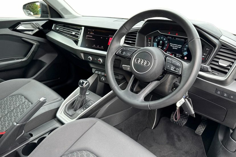 Audi A1 1.0 Tfsi 30 Sport Sportback S Tronic 1 Black #6