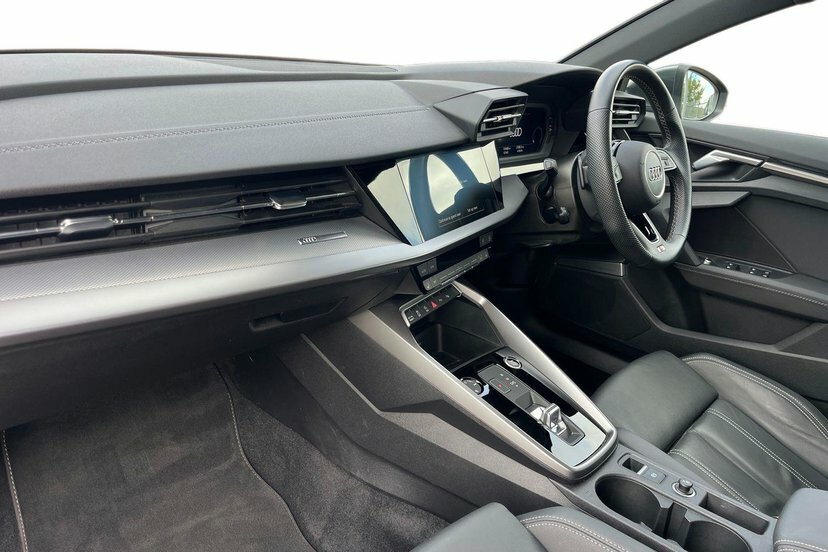 Audi A3 1.5 Tfsi 35 S Line Sportback S Tronic Grey #2