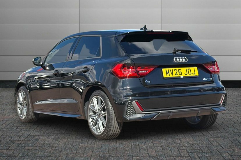 Audi A1 1.0 Tfsi 25 S Line Sportback S Tronic Black #3
