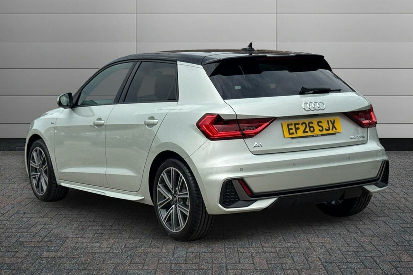 Audi A1 1.0 Tfsi 30 S Line Sportback S Tronic Black #3