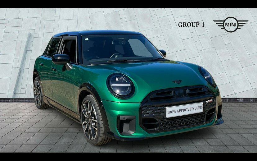 Mini Hatch Cooper C Green
