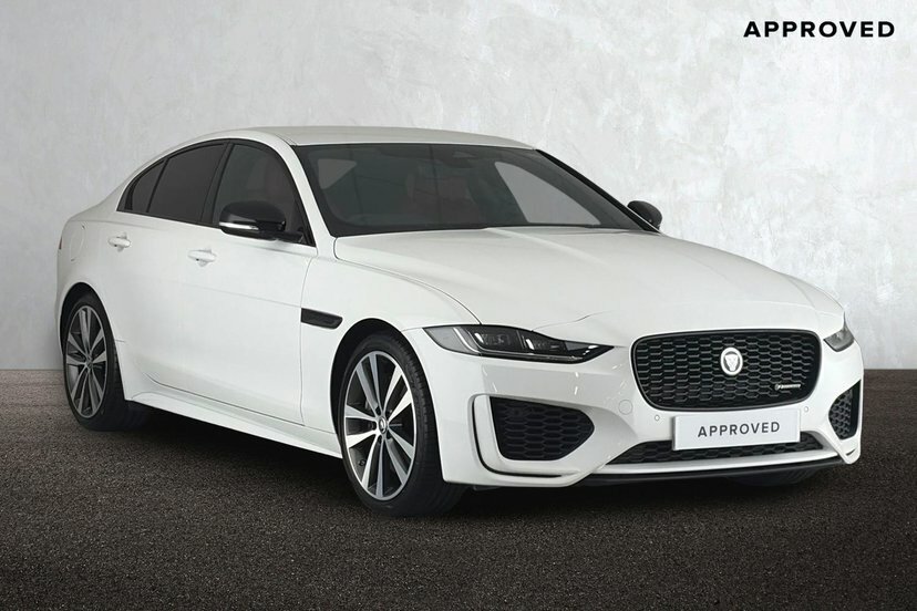 Jaguar XE 2.0 P250i R-dynamic Hse Black Saloon Au White