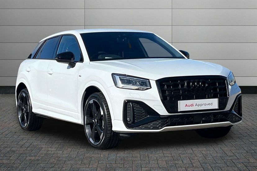 Audi Q2 1.5 Tfsi Cod 35 Black Edition Suv S Tro 
