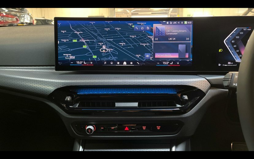 BMW 3 Series 320I M Sport Saloon Blue #8