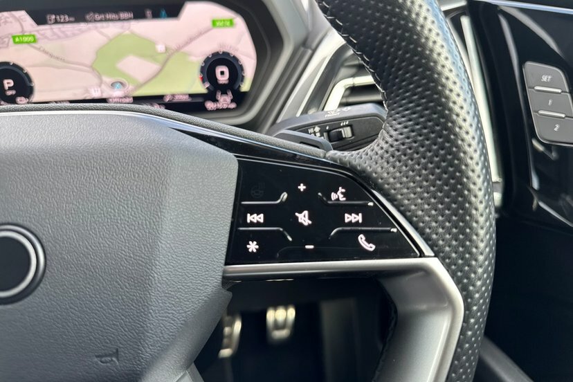 Audi Q4 E Tron 125Kw 35 55Kwh S Line 2022 Black #38