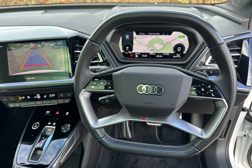 Audi Q4 E Tron 125Kw 35 55Kwh S Line 2022 Black #21