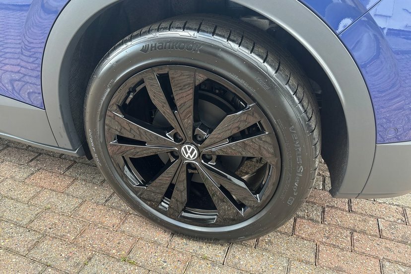 Volkswagen ID.4 210Kw Match Pro 77Kwh Grey #28