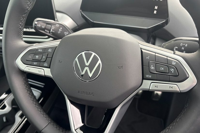 Volkswagen ID.4 210Kw Match Pro 77Kwh Grey #18