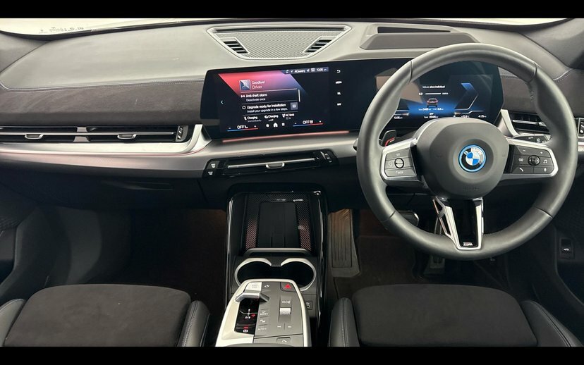 BMW iX1 Ix1 Xdrive30 M Sport Black #4
