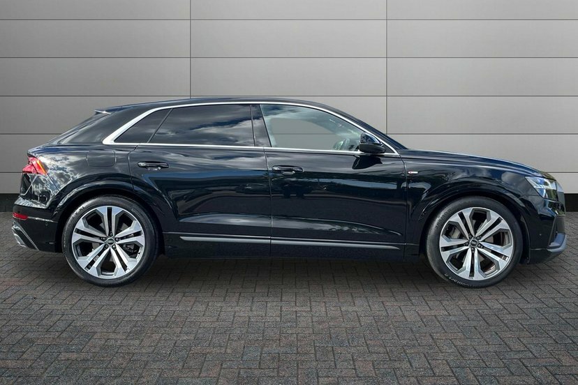 Audi Q8 3.0 Tfsi V6 55 S Line Suv Tiptronic Qua Black #4