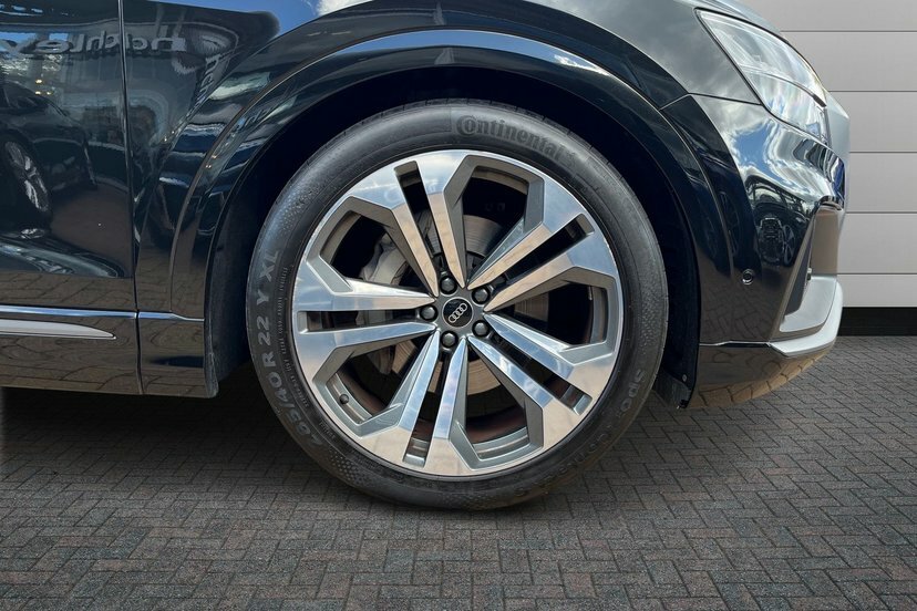 Audi Q8 3.0 Tfsi V6 55 S Line Suv Tiptronic Qua Black #5