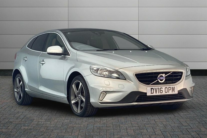 Volvo V40 2.0 T2 R-design Nav Hatchback 1 Silver