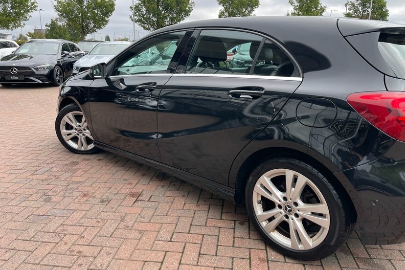 Mercedes-Benz A Class 1.6 A160 Se Executive 7G-dct Grey #40