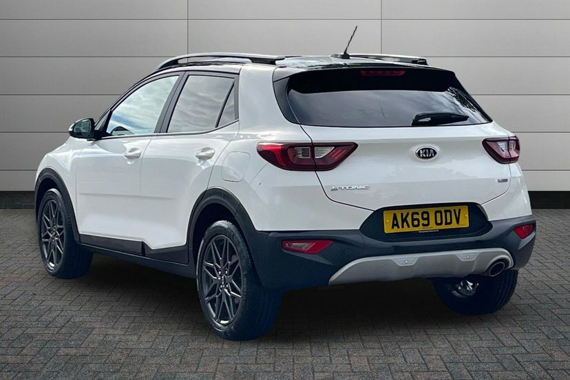 Kia Stonic 1.0 T-gdi Maxx Suv 118 Bhp White #3