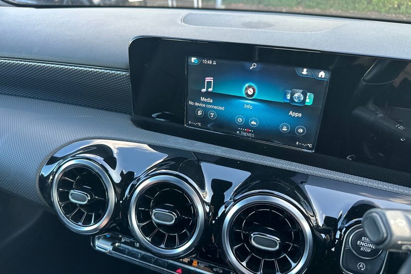 Mercedes-Benz A Class 1.3 A200 Amg Line Executive 7G-dct Grey #37