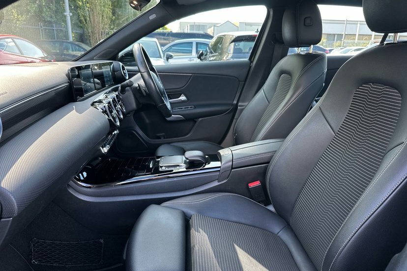 Mercedes-Benz A Class 1.3 A200 Amg Line Executive 7G-dct Grey #31