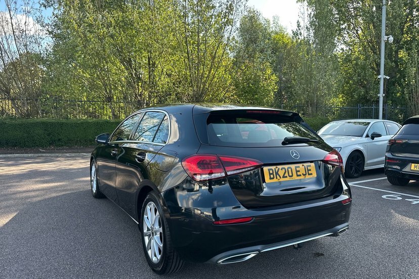 Mercedes-Benz A Class 1.3 A200 Amg Line Executive 7G-dct Grey #19