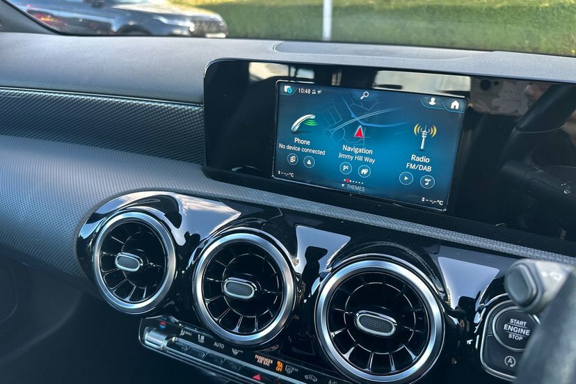 Mercedes-Benz A Class 1.3 A200 Amg Line Executive 7G-dct Grey #34