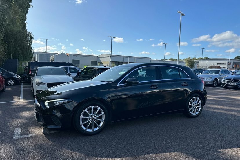 Mercedes-Benz A Class 1.3 A200 Amg Line Executive 7G-dct Grey #16