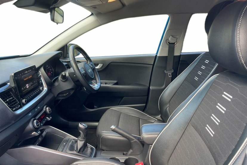 Kia Stonic 1.0 T-gdi Gt-line Suv 99 Bhp Blue #2